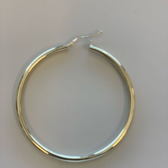 10K Polished 3mm Tube Hoop Earrings - Picture 7 of 11